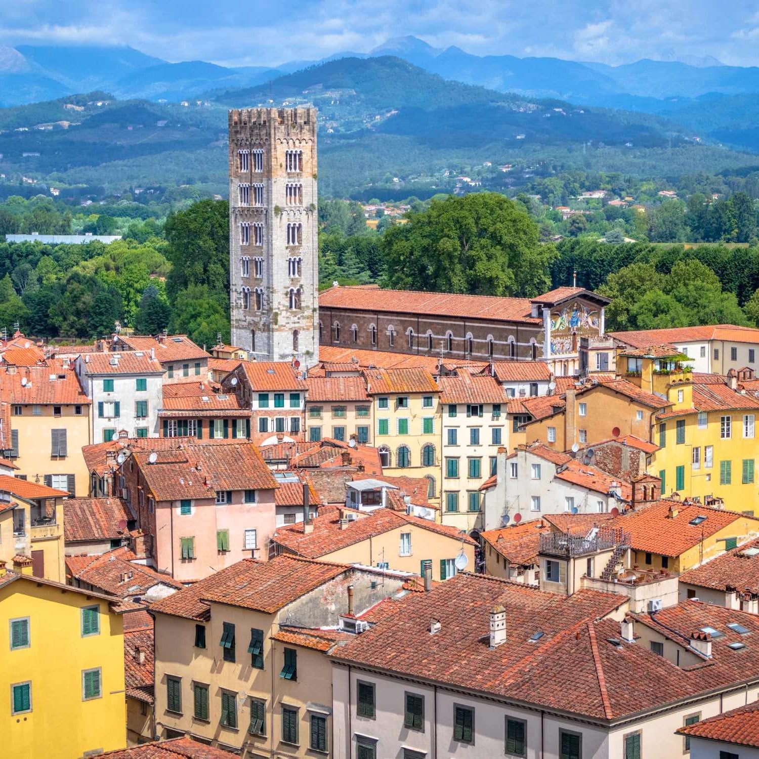 Image of Inside Lucca: a local guide to Tuscany’s historic city and its wider region